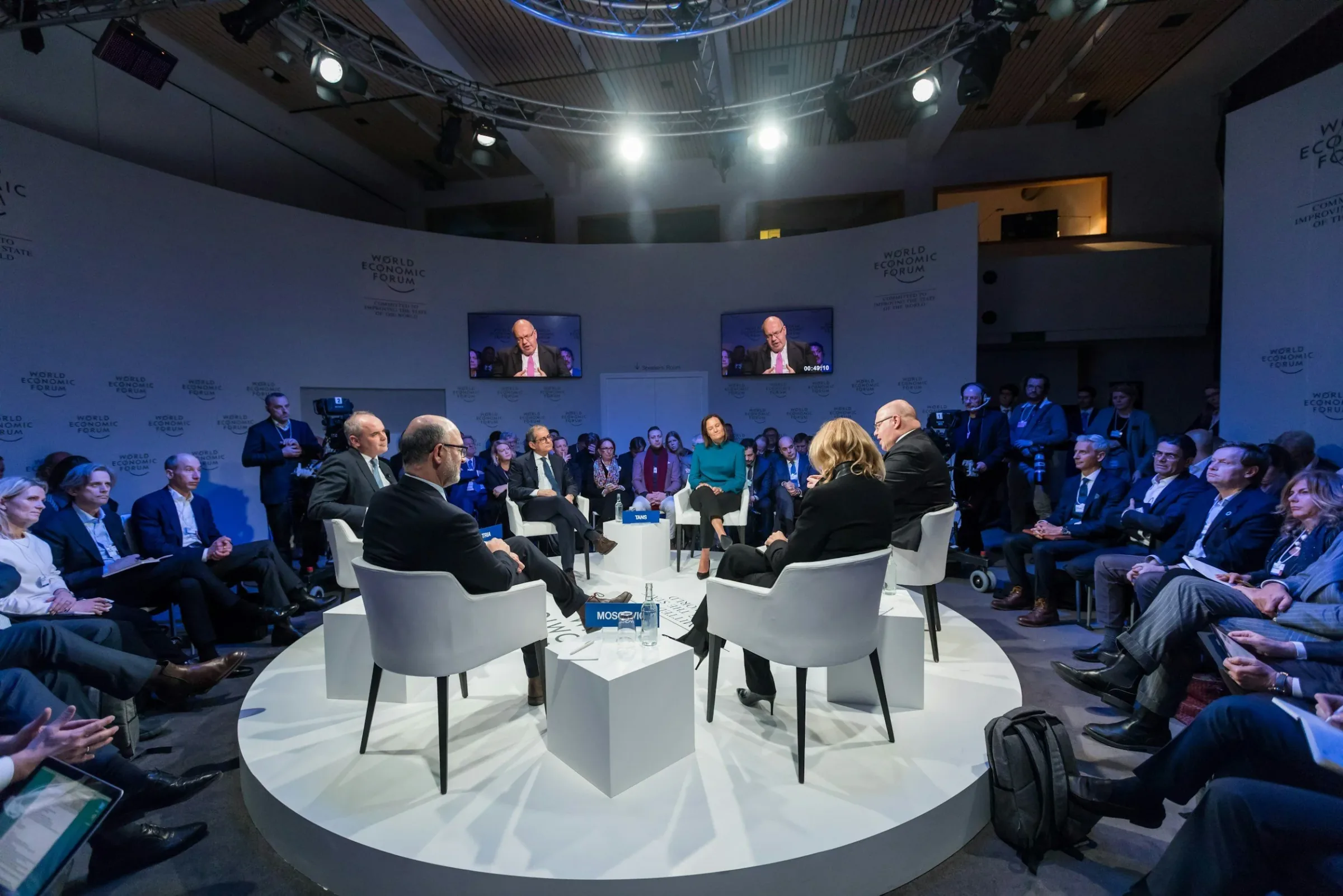 End-to-End Conference AV